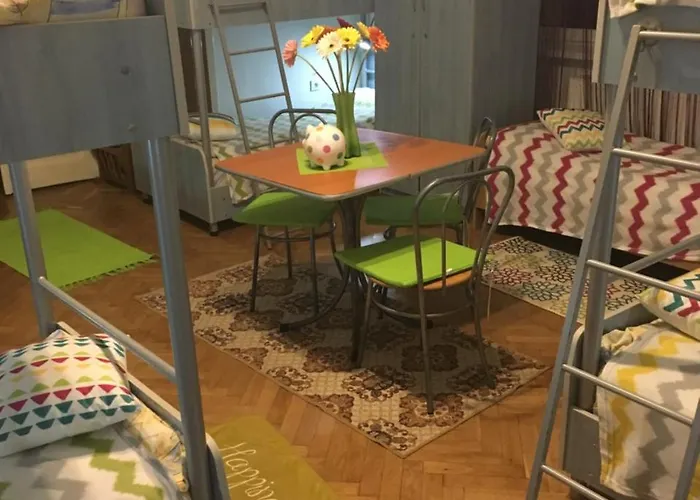 Rolling Stone Hostal